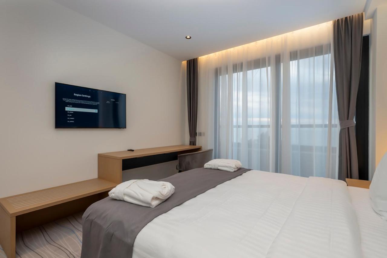 The Grandeur Hotel Batumi Exterior foto
